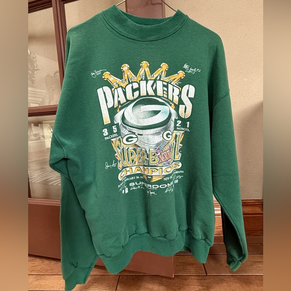 Green Packers Super Bowl Champions Sweatshirt